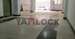 محل للبيع في شارع الكهف خلف بيت السيراميك في الغردقة البحر الاحمر