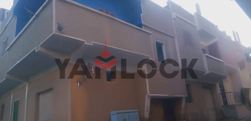 عماره للبيع في سفاجا البحر الاحمر