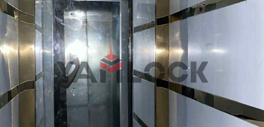 شقة للبيع تطل علي شارع نصوح بالقرب من جسر السويس ومصر الجديده