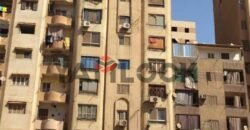 شقة للبيع بشارع عمرو بن العاص الرئيسي محطة المطبعة فيصل