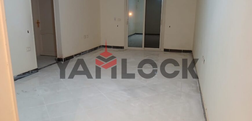 شقة للبيع بمدينة المستقبل بجوار مسجد الرحمن والحضانة 