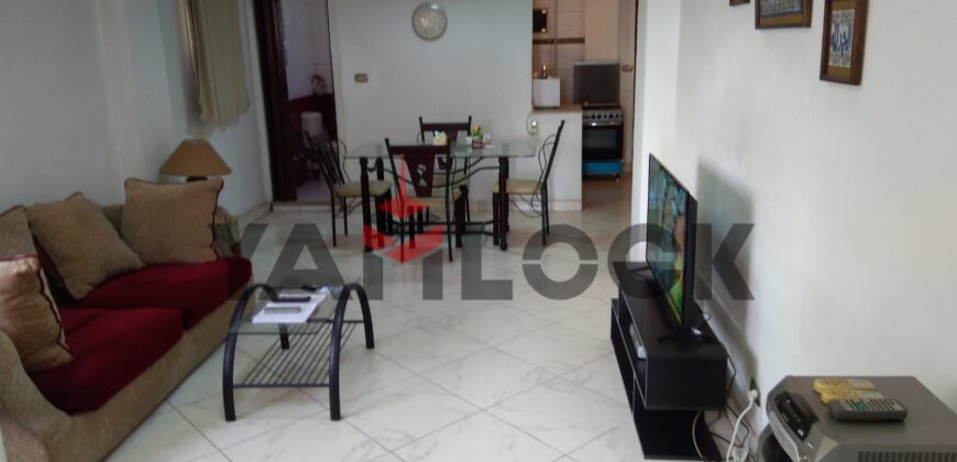 شقة للبيع على الشارع الرئيسي شارع التحرير-الدقي فوق محطة مترو البحوث