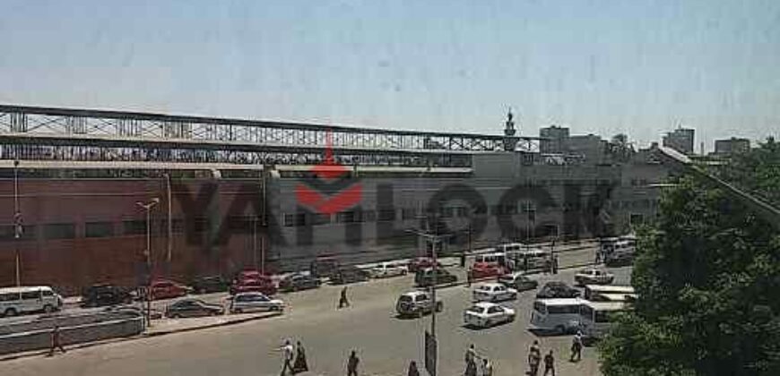 شقة للبيع على الشارع الرئيسي شارع التحرير-الدقي فوق محطة مترو البحوث