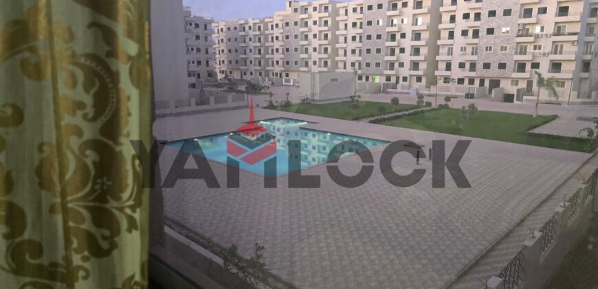 شقة للإيجار بكمبوند هاى لاند بارك