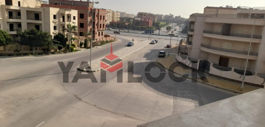 Apartment inside a villa for rent in Al Banafseg 6, Villa 81