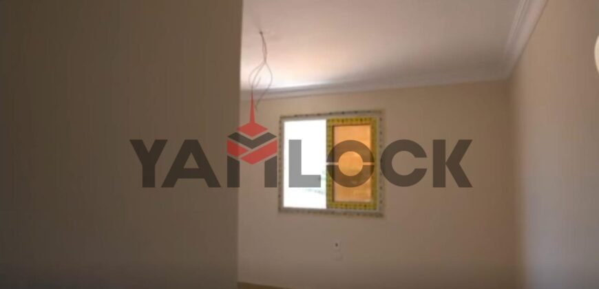 شقة للبيع فى المنطقة الاولى مدينة نصر بجوار نادى المقاولون