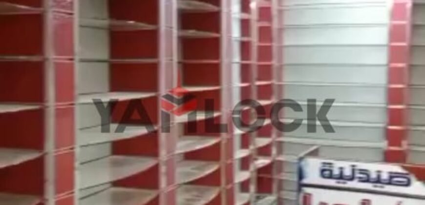 صيدلية للبيع في شارع رضا علام عين شمس