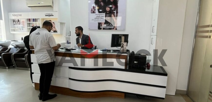 محل تجاري 152 م² للبيع في مول Exit14 الشيخ زايد