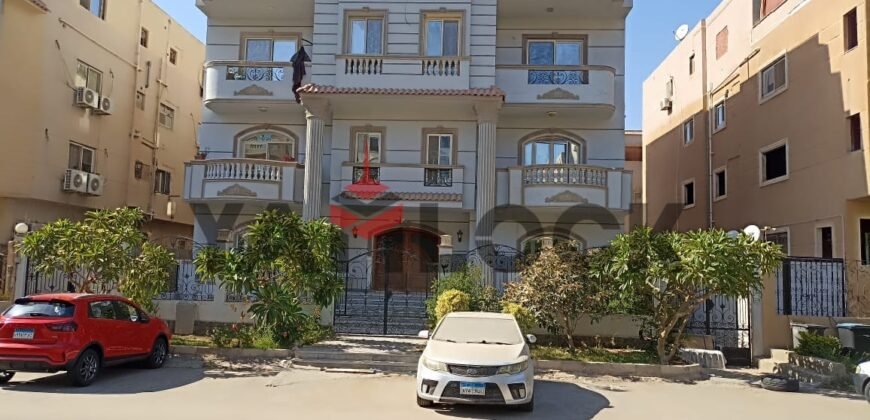 فيلا دوبلكس 400 م² للبيع امام كمبوند ريفر ووك التجمع الخامس