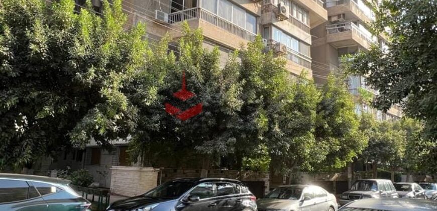 شقة 100 م² للبيع في شارع محمد سعيد الحلوانى النزهة