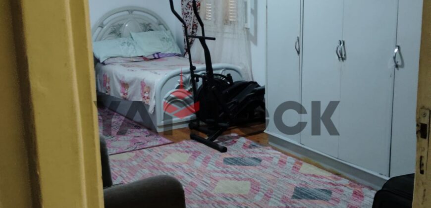 شقة 150 م² للبيع مفروش في شارع الاسكندر ابراهيم امام الاكاديمية العربية