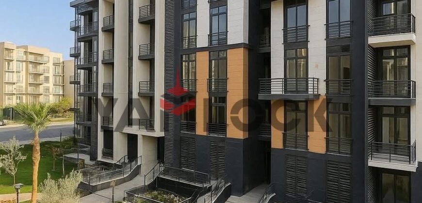 Studio for sale 65 m² in madinaty