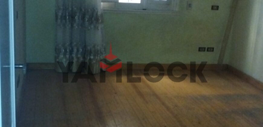 شقة 200 م² للبيع في ميدان الحجاز خلف عمر افندي