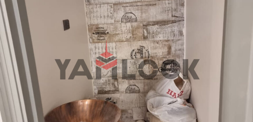 شقة 135 م² للبيع في شارع الملك حفني مقابل مترو اسكندريه المندره