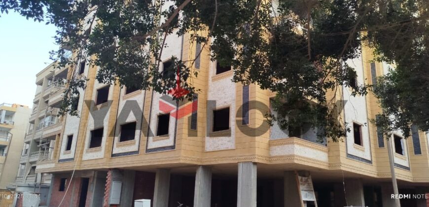 شقة 135 م² للبيع بحدائق الاهرام البوابه الاولى عمارة 100 ز – الجيزة