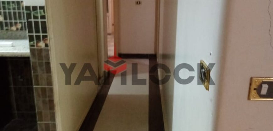 شقة 145 م² للبيع في شارع عمر بن عبد العزيز ميامي الجديدة – الاسكندرية