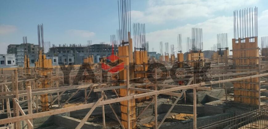 شقة 128 م² للبيع في نايل بوليفارد علي طريق السويس