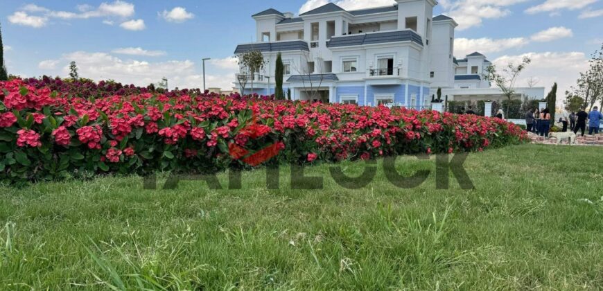 فيلا 250 م² للبيع في Mountain view grand valley’s