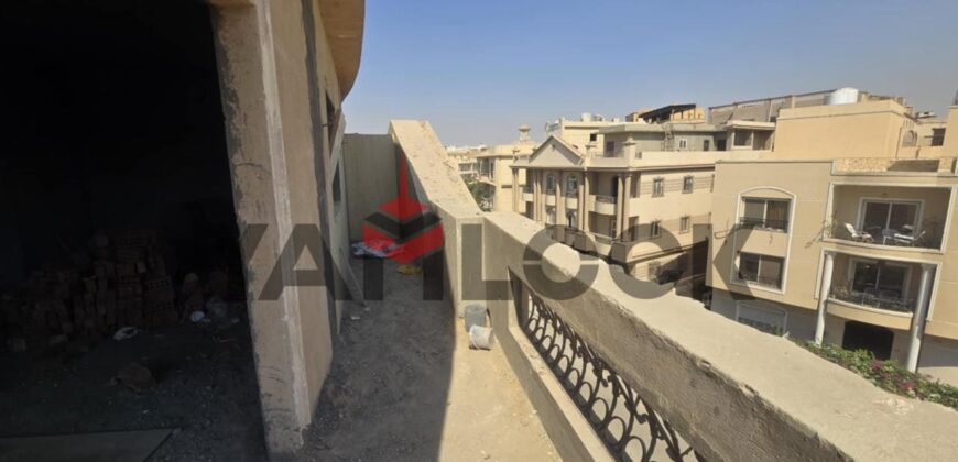 شقة 90 م² للبيع في كمبوند فيلات الدفاع الوطنى – التجمع الخامس