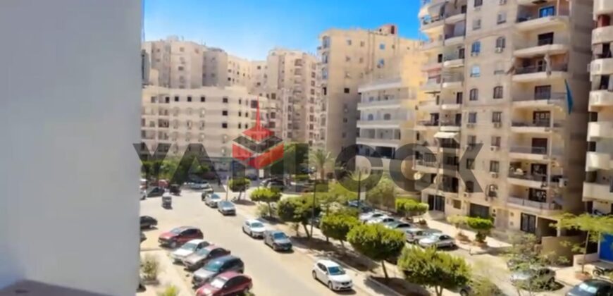 شقة 250 م² للبيع في شارع حسام الدين بسيوني – مدينة نصر