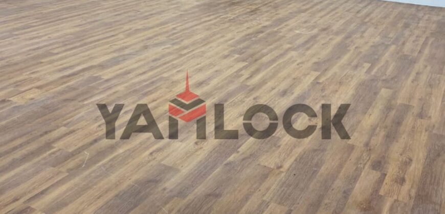 مكتب 148 م² للايجار متفرع من التسعين الجنوبي بجوار مول سنترو