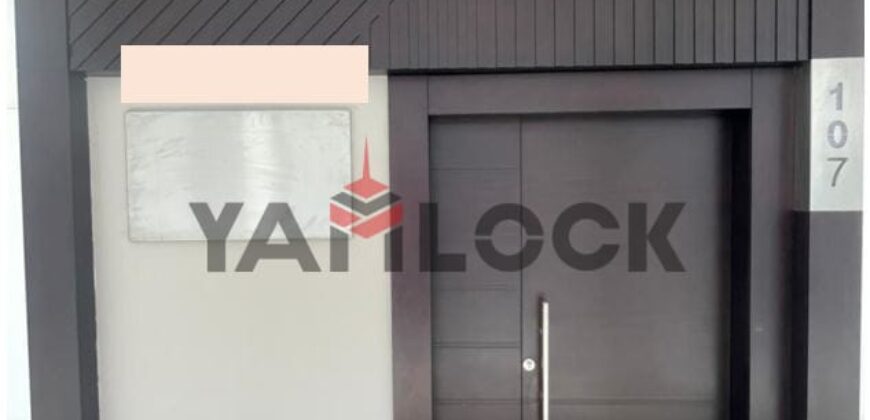 مكتب 148 م² للايجار متفرع من التسعين الجنوبي بجوار مول سنترو