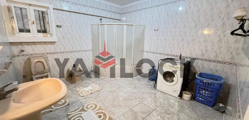 شقة 210 م² للبيع علي كورنيش الاسكندرية – ميامي