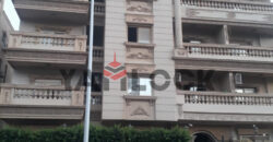 شقه للبيع فى البنفسيج ٥ فى التجمع الاول