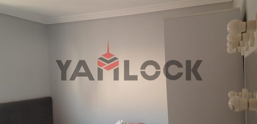 شقه للبيع فى البنفسيج ٥ فى التجمع الاول