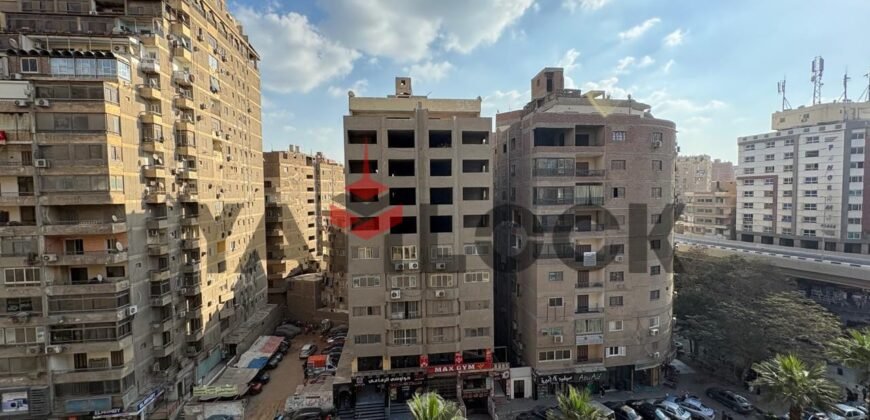 شقة 115 م² للبيع بعمارات الإسكان و التعمير بشارع الملك فيصل الرئيسي