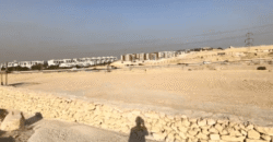 أرض 8800 م² للبيع متكوده وبها ترخيص سكني ع طريق صحاري الاهرام أرض 8800 م² للبيع متكوده وبها ترخيص سكني ع طريق صحاري الاهرام