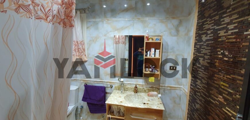 شقة 240 م² للبيع في البنفسج 3