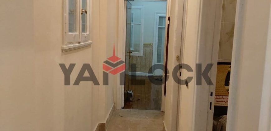 شقة 80 م² للبيع في أول خالد بن الوليد محطة الترام – الاسكندرية