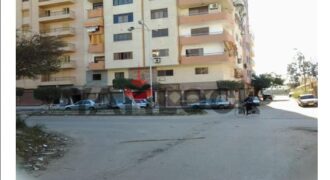 محل تجاري 240 م² للبيع في شارع الجلاء – بورفؤاد