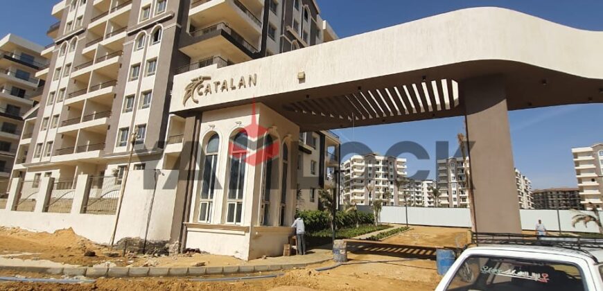 شقة 135 م² للبيع في كمبوند نادي أعضاء الجهاز المركزي للمحاسبات – القاهرة الجديدة