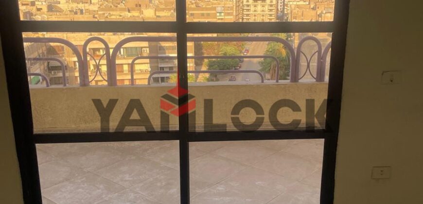 شقة 300 م² للبيع في شارع حسن مأمون بالقرب من النادي الأهلي – مدينة نصر