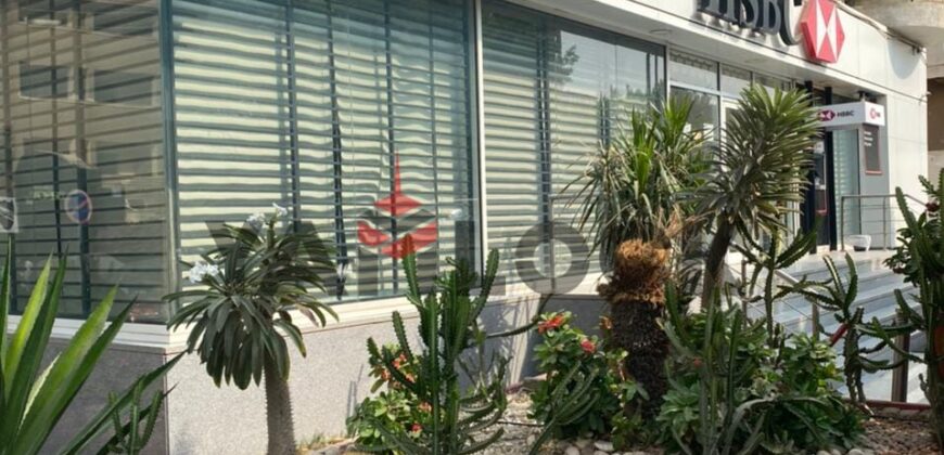 محلين تجاريين متجاورين 370 م² للبيع في مصر الجديدة ميدان سفير