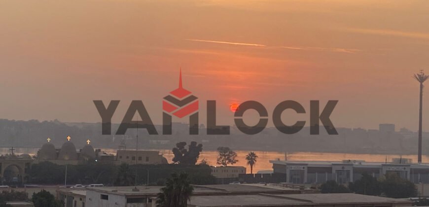 شقة 255 م² للبيع بثكنات المعادي ڤيو مفتوح علي النيل و الأهرامات