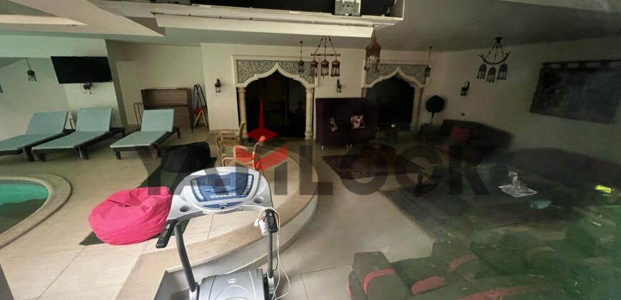 قصر 900 م² للبيع في النرجس 4 التجمع الخامس امام بنزينة موبيل