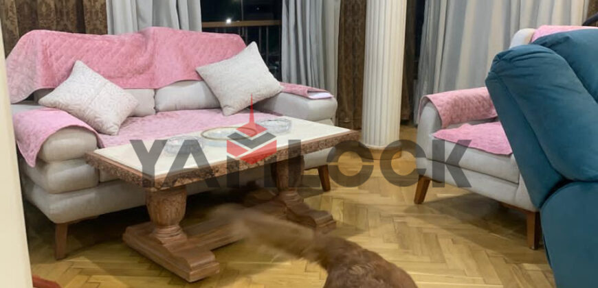 مبنى سكني 305 م² للبيع في شارع الثورة – مدينة نصر