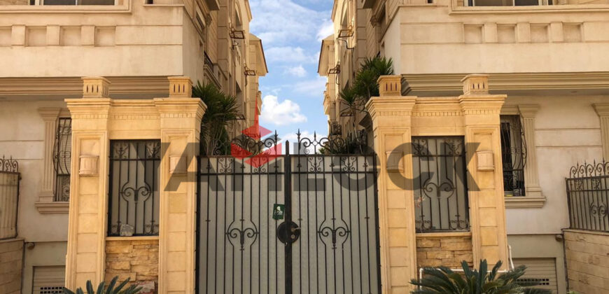 بنتهاوس 320 م² للبيع أمام كمبوند ديار المخابرات – التجمع الخامس