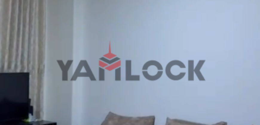 شقة 160 م² للبيع في العبور الحي الأول شارع القسم واجهة مباشرة على الشارع