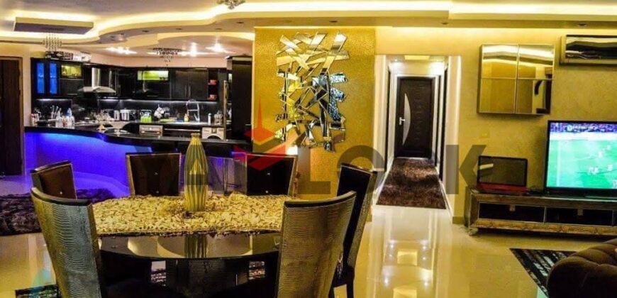 شقة 215 م² للبيع في كمبوند البارون – القطامية