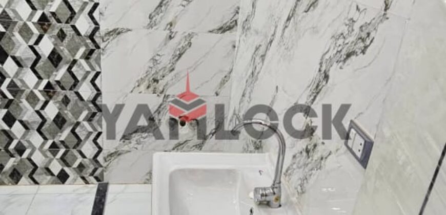 شقة 200 م² للبيع في حدائق الاهرام منطقة ص امام مدرسة الحسام