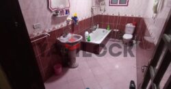 شقتين مفتوحين علي بعض 180 م² للبيع في شارع عثمان محرم – الاسكندرية