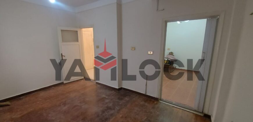 شقة 85 م² للبيع في 5 شارع حسين محمود الشامى – الاسكندرية