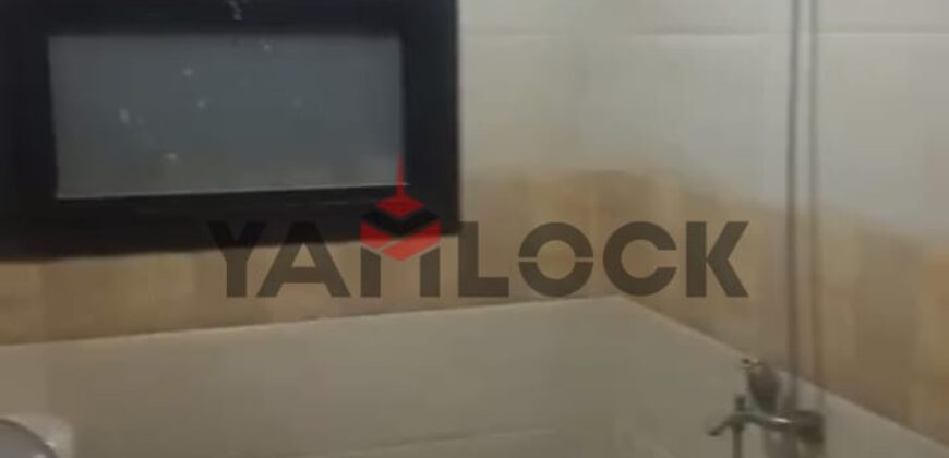 شقة 130 م² للبيع في المقطم الهضبة الوسطي شارع صلاح الدين