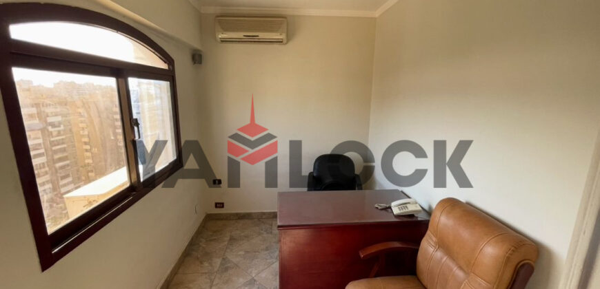 مكتب 150 م² للبيع في شارع حافظ رمضان امام مستشفى حسبو – مدينة نصر