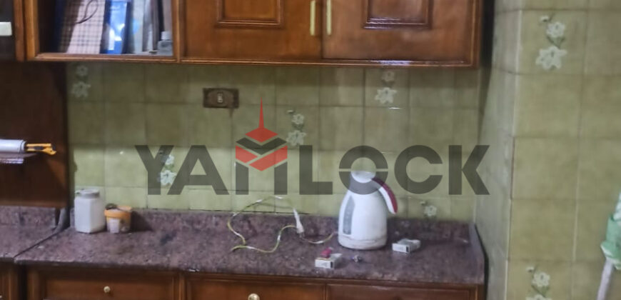 شقة 165 م² للايجار في 2 عمارات المروة ارض الجولف تقاطع ش احمد تيسير