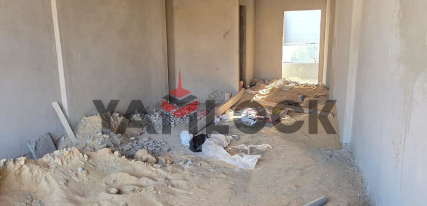 مكتب اداري 48 م² للبيع مدينة العبور الحي الاول بمول اصول